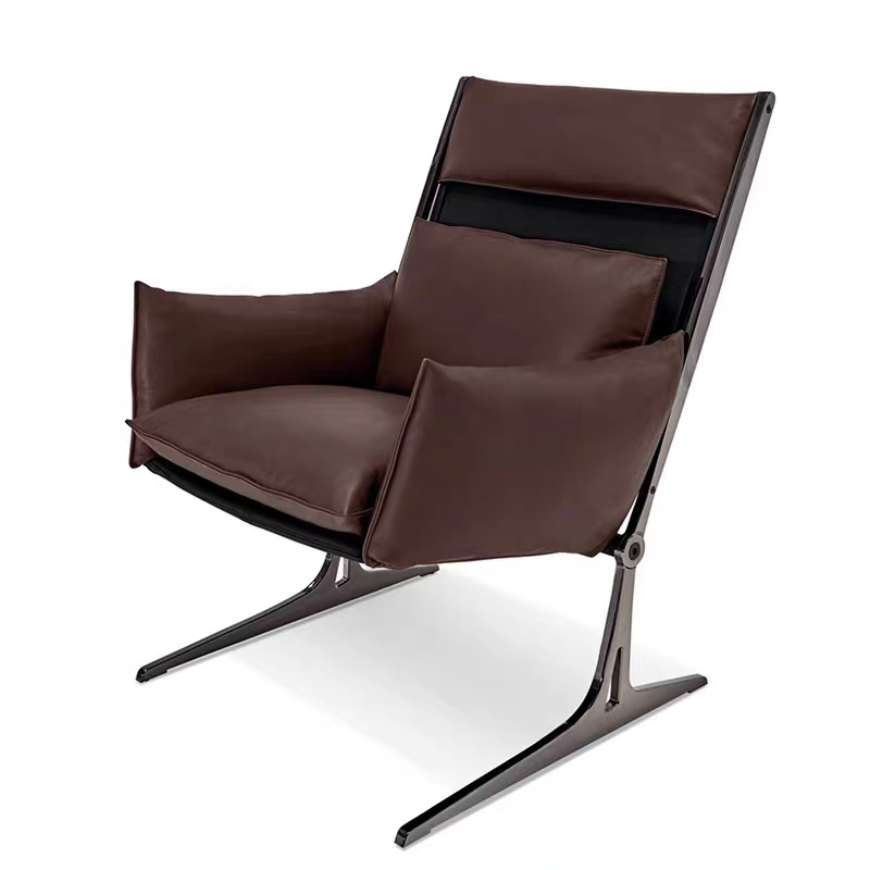 Soft-textured cloud-shaped chair