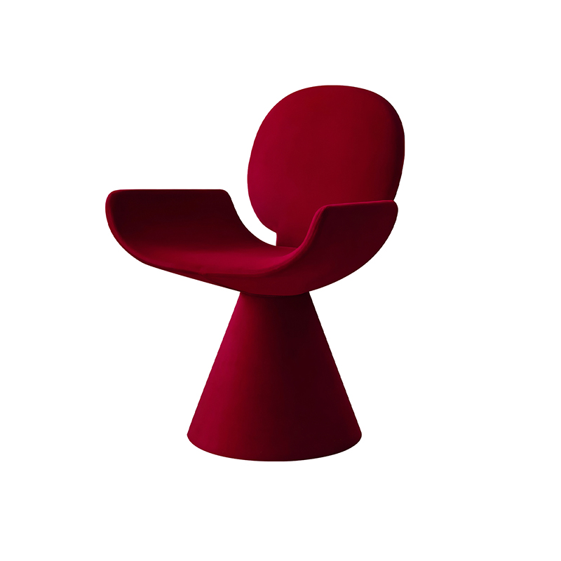 Soft-textured cloud-shaped chair