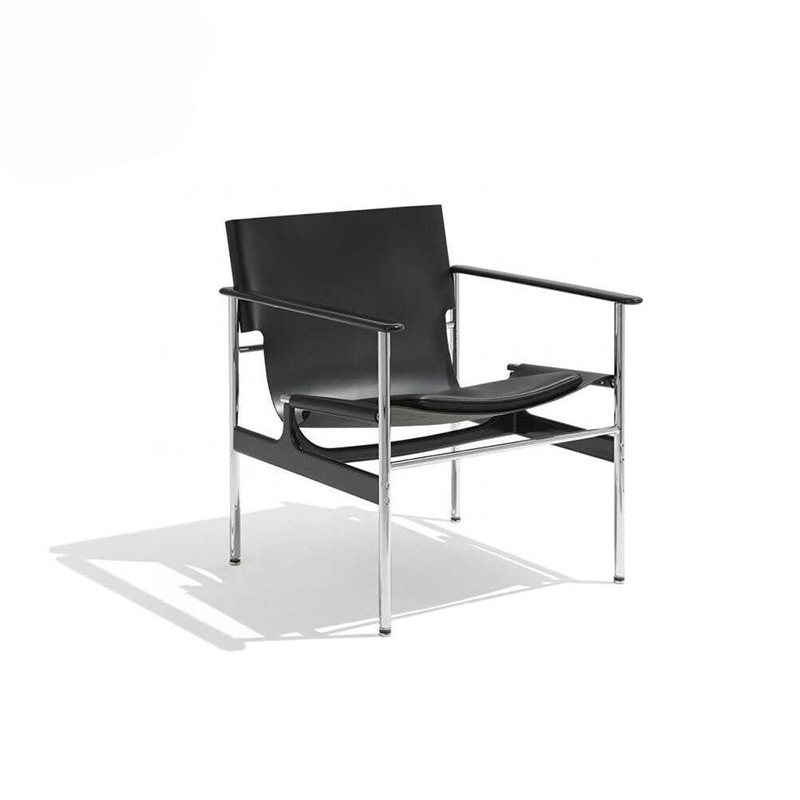 Soft-textured cloud-shaped chair