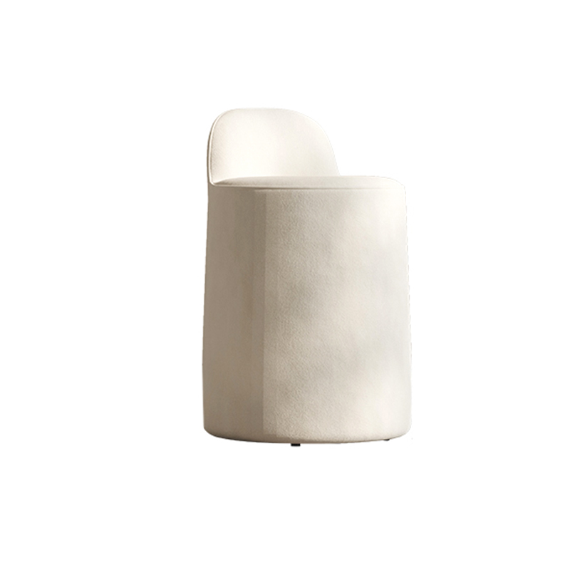 Soft-textured cloud-shaped chair
