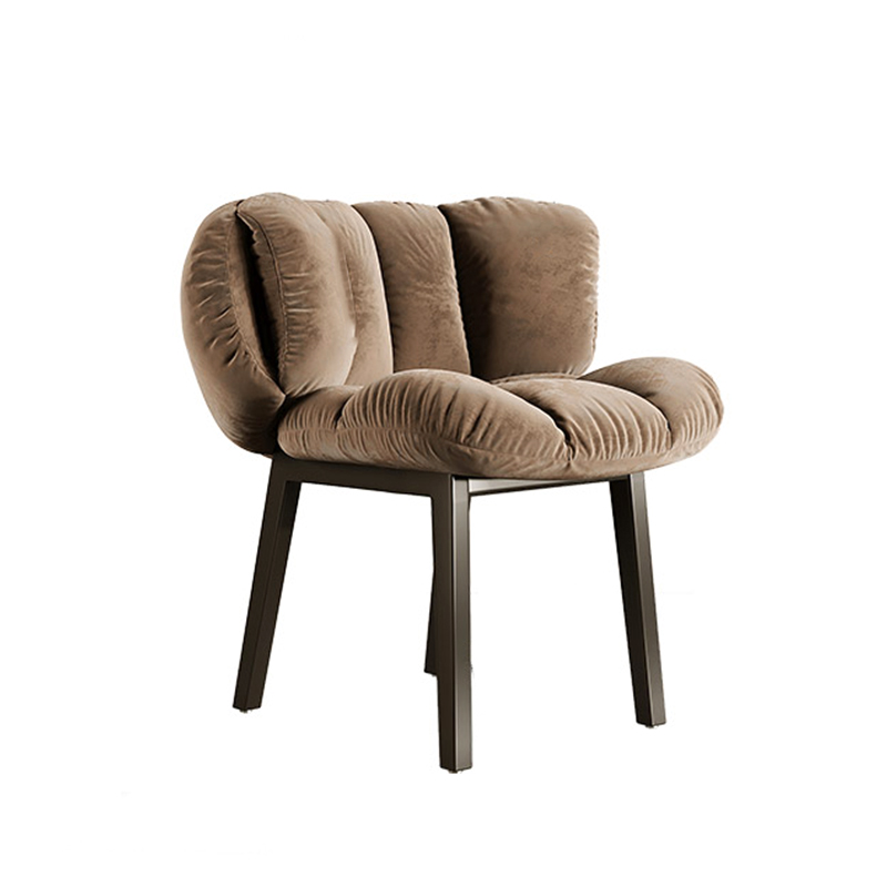 Soft-textured cloud-shaped chair